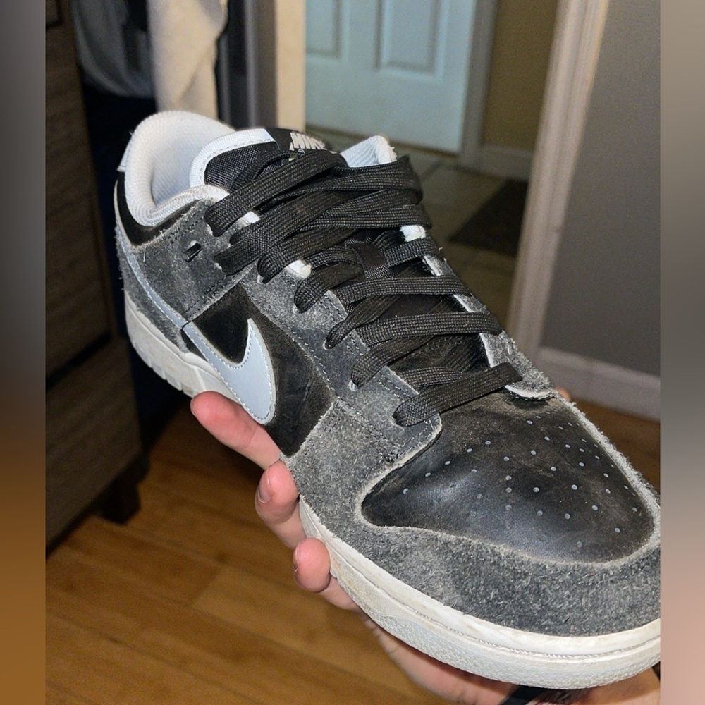 Nike Zebra Dunk Low. 9.5 size